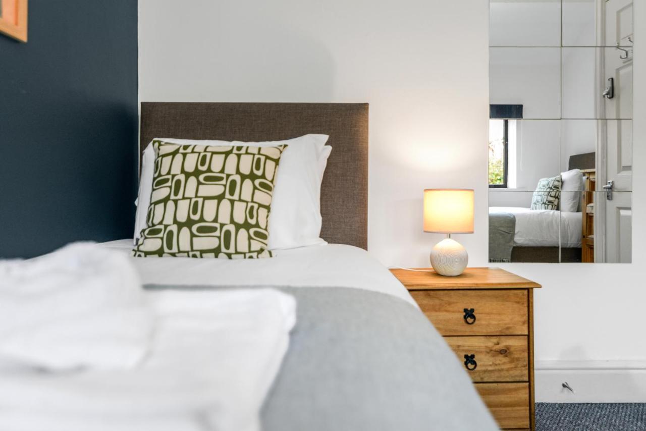 Forester House - Spacious 4 Bedroom In Derby, Centre Casa vacanze *